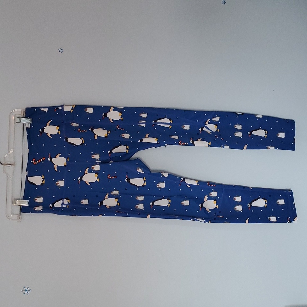 Feed Me Fight Me Penguin Leggings, Size M
